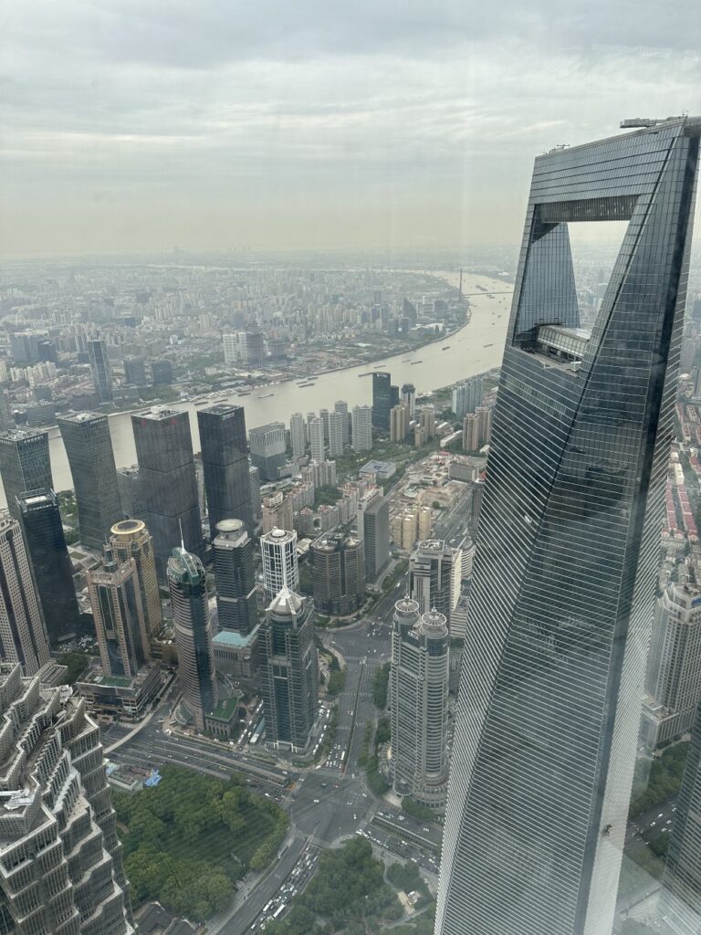 图片[3]-上海中心大厦俯瞰浦东三件宝-神否